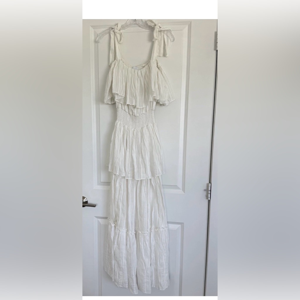 Misa Los Angeles Nwt Elegant White Off-Shoulder Dress